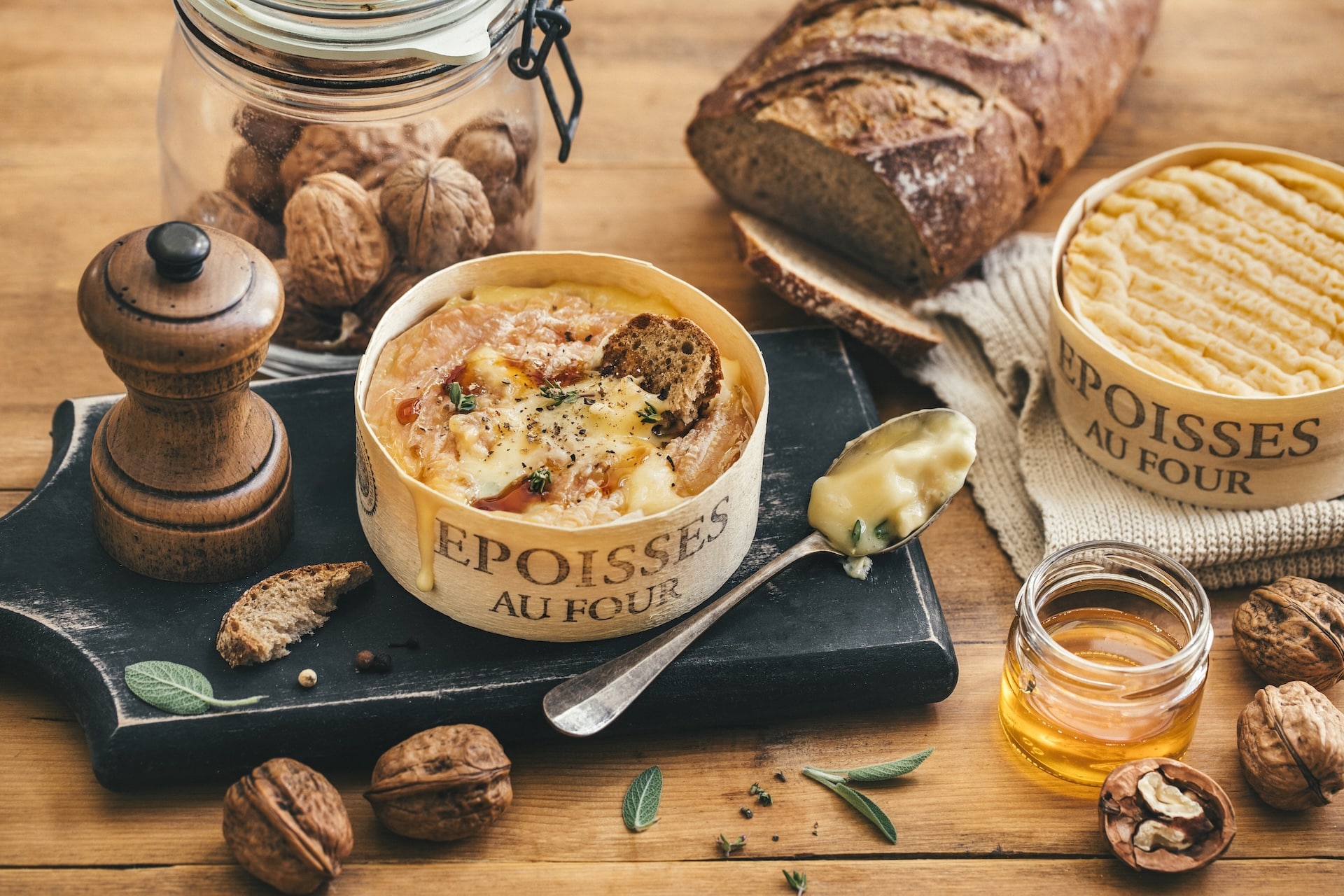 Ambiance Epoisses au four